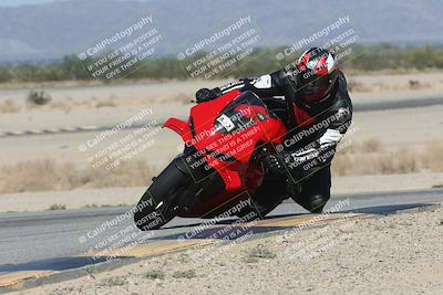 media/Oct-02-2025-Racers Edge (Thu) [[2c91cb6ab3]]/2-A Group/Session 2-Turn 9 Inside (1030am)/